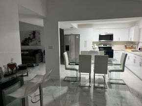 19800 NW 5th Ave, Miami Gardens FL 33169