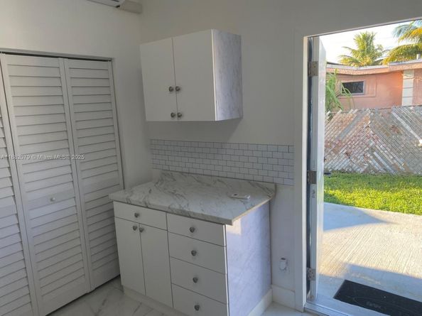 19800 NW 5th Ave, Miami Gardens FL 33169