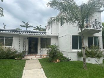 659 NE 73rd Street