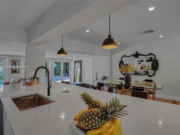 948 NE 26th Ave, Pompano Beach FL 33062