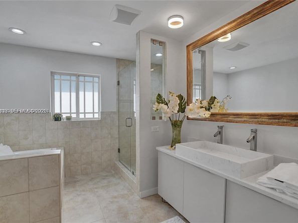 948 NE 26th Ave, Pompano Beach FL 33062