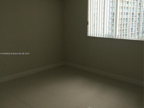1861 NW S River Dr 1005, Miami FL 33125