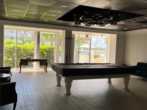 1865 79th St Cswy 12I, North Bay Village FL 33141