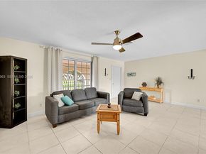 980 Renmar Dr, Plantation FL 33317