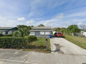 3021 Avenue J, Riviera Beach FL 33404