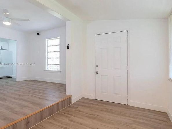 3021 Avenue J, Riviera Beach FL 33404