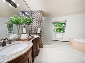 6125 SW 109th St, Pinecrest FL 33156