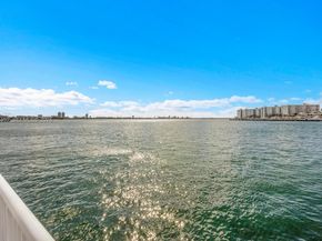 2016 Bay Dr 604, Miami Beach FL 33141