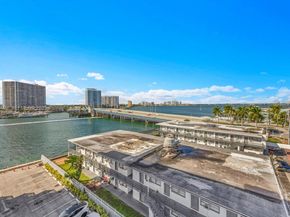 2016 Bay Dr 604, Miami Beach FL 33141