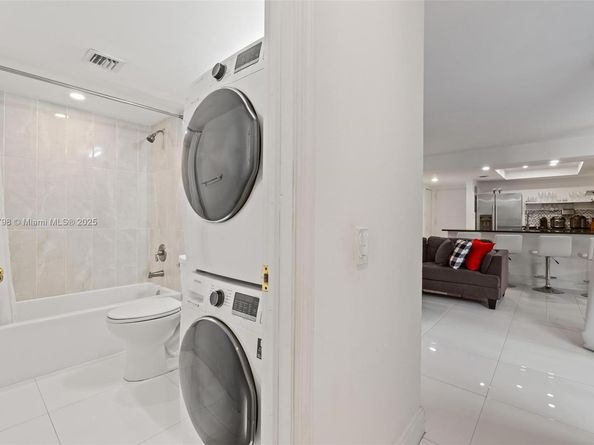 3581 SW 117th Ave 5207, Miami FL 33175