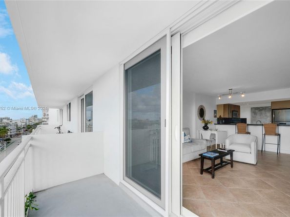 345 Ocean Dr 703, Miami Beach FL 33139