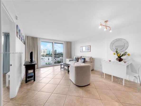 345 Ocean Dr 703, Miami Beach FL 33139