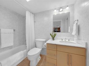 345 Ocean Dr 703, Miami Beach FL 33139