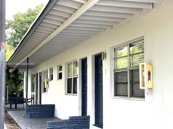 2515 NW 52nd St