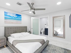 6820 SW 9th St, Pembroke Pines FL 33023