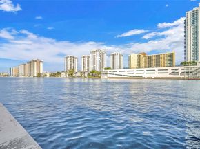 1000 Parkview Dr 229, Hallandale Beach FL 33009