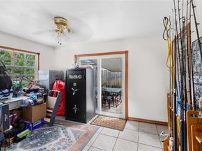 3960 NE 8th Ave, Oakland Park FL 33334