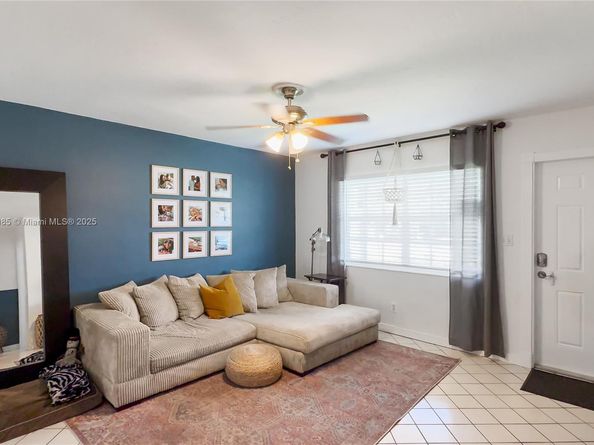 3960 NE 8th Ave, Oakland Park FL 33334