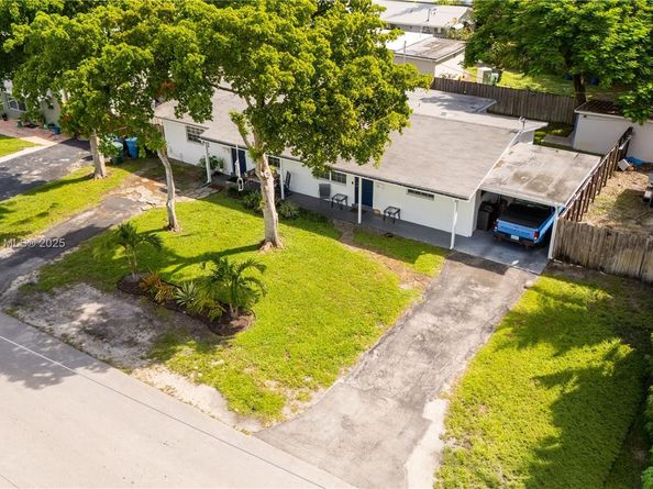 3960 NE 8th Ave, Oakland Park FL 33334