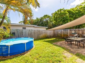 3960 NE 8th Ave, Oakland Park FL 33334