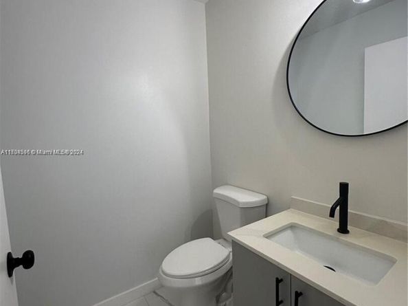 2201 Clipper Pl 5405, Dania Beach FL 33312