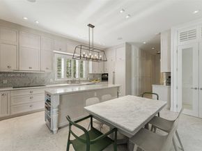 220 Cypress Dr, Key Biscayne FL 33149