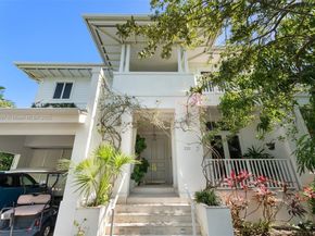 220 Cypress Dr, Key Biscayne FL 33149