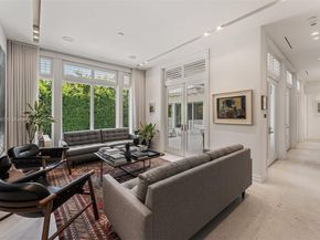 220 Cypress Dr, Key Biscayne FL 33149