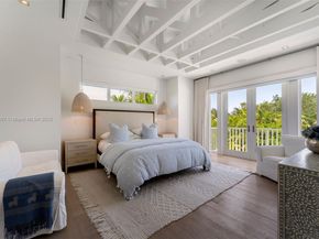 220 Cypress Dr, Key Biscayne FL 33149