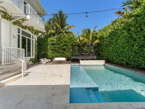 220 Cypress Dr, Key Biscayne FL 33149