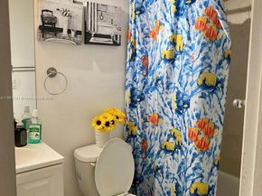 468 NE 206 Ln 205, Miami FL 33179