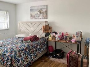 468 NE 206 Ln 205, Miami FL 33179