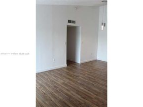 468 NE 206 Ln 205, Miami FL 33179