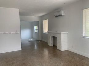 243 SW 21st Way, Fort Lauderdale FL 33312