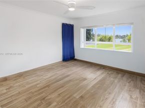 1040 Crystal Lake Dr 3, Deerfield Beach FL 33064