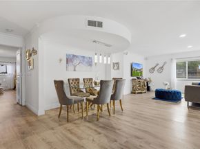 1040 Crystal Lake Dr 3, Deerfield Beach FL 33064
