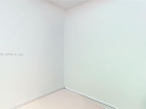 1040 Crystal Lake Dr 3, Deerfield Beach FL 33064