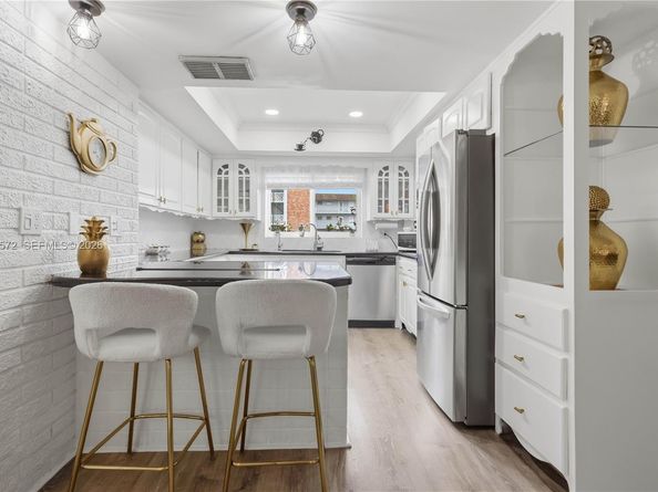 1040 Crystal Lake Dr 3, Deerfield Beach FL 33064