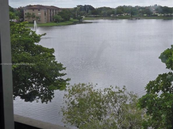 1001 SW 141st Ave 412K, Pembroke Pines FL 33027