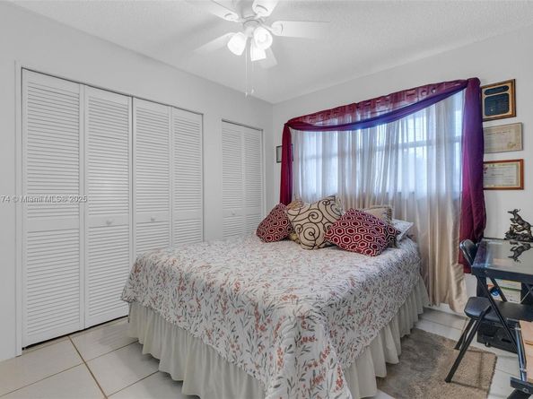 2651 E Sunrise Lakes Dr 104, Sunrise FL 33322