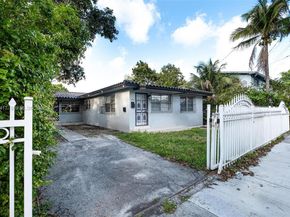1519 NW 40th St, Miami FL 33142