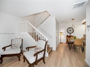 9135 SW 20th Pl D, Davie FL 33324