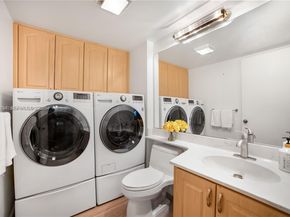 9135 SW 20th Pl D, Davie FL 33324