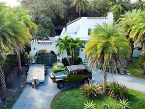 12820 NE 4th Ave, North Miami FL 33161