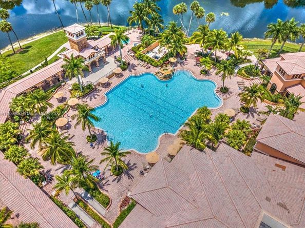 12580 NW 76th St, Parkland FL 33076