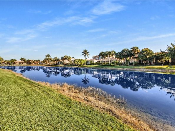 12580 NW 76th St, Parkland FL 33076