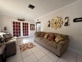 79 NW 143rd St, Miami FL 33168