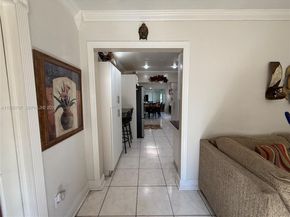 79 NW 143rd St, Miami FL 33168