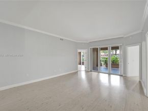 16135 Emerald Estates Dr 166, Weston FL 33331