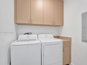 16135 Emerald Estates Dr 166, Weston FL 33331